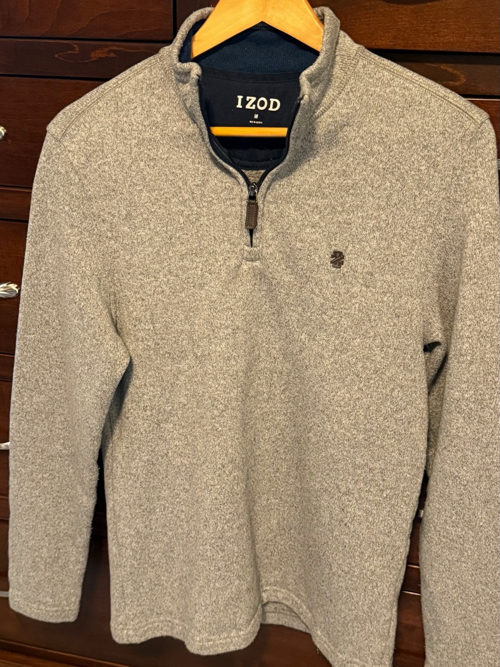 Izod Men’s Heather Gray Half-Zip Pullover Sweater